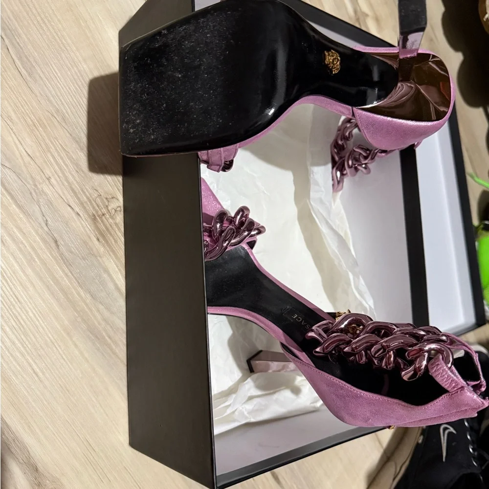 Versace Medusa Chain Heels - Picture 3 of 4